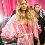 Gigi Hadid 2015 Victorias Secret Fashion Show 47