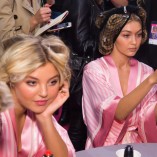 Gigi Hadid 2015 Victorias Secret Fashion Show 5