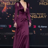 Jennifer Lawrence The Hunger Games Mockingjay Part 2 World Premiere 20