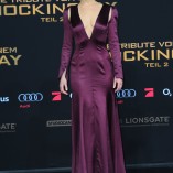 Jennifer Lawrence The Hunger Games Mockingjay Part 2 World Premiere 27