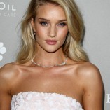 Rosie Huntington-Whiteley 2015 Baby2Baby Gala 29