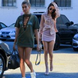 Kendall Jenner Fred Segal Shopping Candids 40