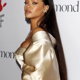 Rihanna 2nd Annual Diamond Ball 135