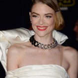 Jaime King Star Wars The Force Awakens Premiere 7