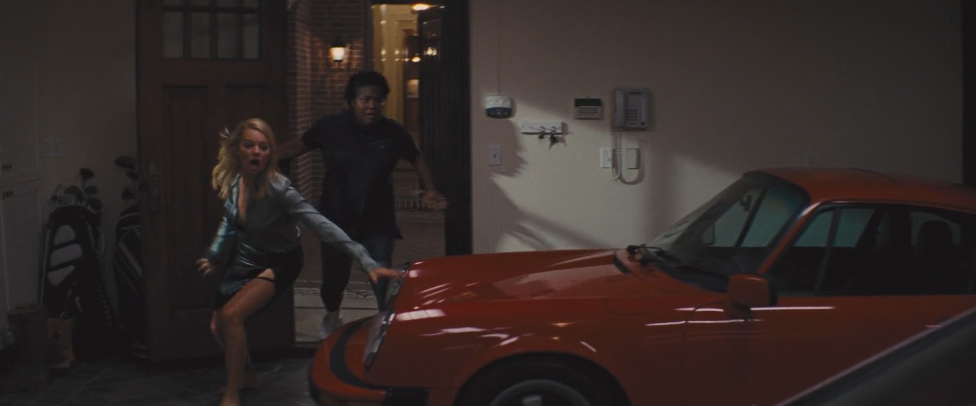 The Wolf Of Wall Street Screencaps 11 | Satiny