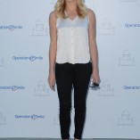 Yvonne Strahovski Petit Maison Chic Fashion Show 13