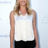 Yvonne Strahovski Petit Maison Chic Fashion Show 5