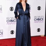 Sarah Rafferty Peoples Choice Awards 2016 4