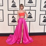 Taylor Swift 58th GRAMMY Awards 111