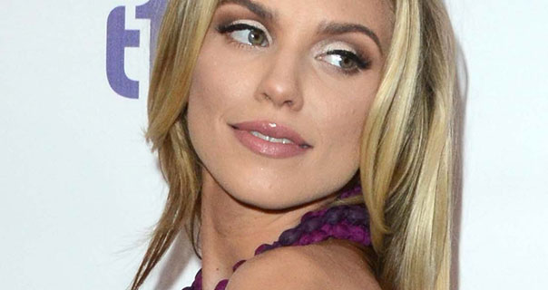 AnnaLynne McCord Together1Heart Launch