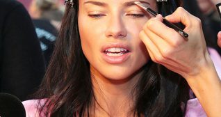 Adriana Lima 2016 Victoria's Secret Fashion Show