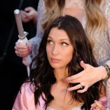 Bella Hadid 2016 Victorias Secret Fashion Show 13