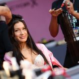 Bella Hadid 2016 Victorias Secret Fashion Show 14