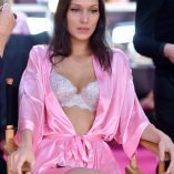 Bella Hadid 2016 Victorias Secret Fashion Show 6