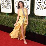 Emily Ratajkowski 74th Golden Globe Awards 15