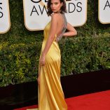 Emily Ratajkowski 74th Golden Globe Awards 33