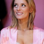 Flavia Lucini 2016 Victoria's Secret Fashion Show 8