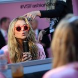 Rachel Hilbert 2016 Victoria's Secret Fashion Show 19