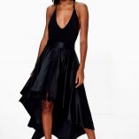 Boohoo Annia Satin Dipped Hem Full Maxi Skirt 1