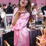 Alessandra Ambrosio 2016 Victoria's Secret Fashion Show 2