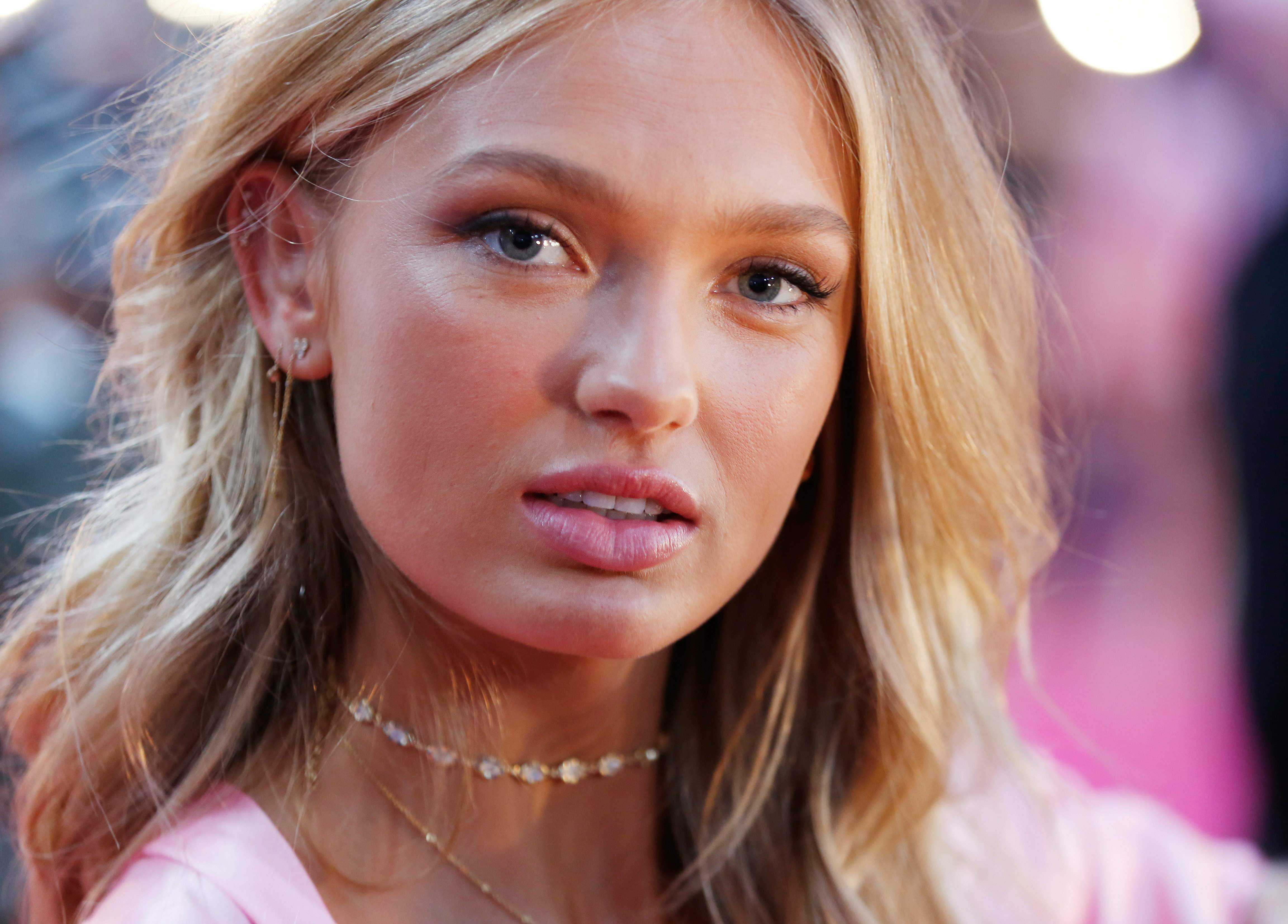 romee strijd blonde hair