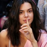 Kendall Jenner 2016 Victoria's Secret Fashion Show 12