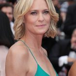 Robin Wright Loveless Nelyubov Screening 3