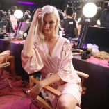 Karlie Kloss 2017 Victoria's Secret Fashion Show 4