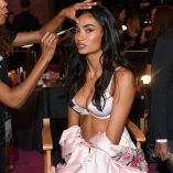 Kelly Gale 2017 Victoria's Secret Fashion Show 5