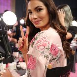 Lily Aldridge 2017 Victoria's Secret Fashion Show 2