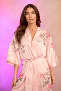 Lily Aldridge 2017 Victoria's Secret Fashion Show 9