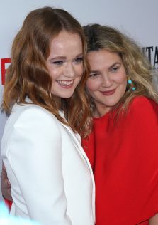 Liv Hewson Santa Clarita Diet Season 2 Premiere 1