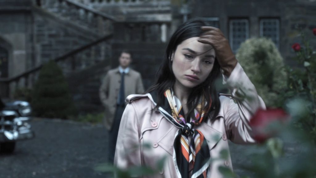 Gotham Queen Takes Knight Screencaps