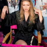 Gigi Hadid 2018 Victoria's Secret Fashion Show 13