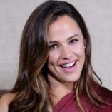 Jennifer Garner Camping Premiere 13