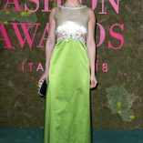 Alison Brie 2018 Green Carpet Fashion Awards Italia 3