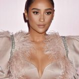 Shay Mitchell Patrick Ta Beauty Launch 46