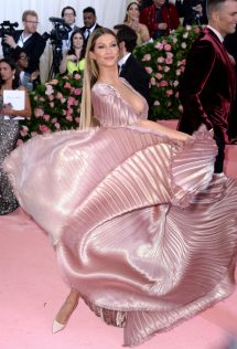 Gisele Bündchen 2019 MET Gala 7