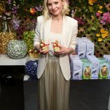 Kristen Bell Lindt Chocolate Easter Luncheon 6