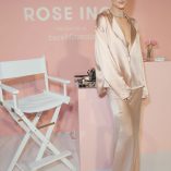 Rosie Huntington-Whiteley Rose Inc bareMinerals Beauty Master Class 2