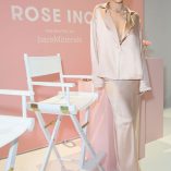 Rosie Huntington-Whiteley Rose Inc bareMinerals Beauty Master Class 9