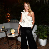 Margot Robbie Gabrielle Chanel Essence Dinner 1