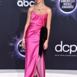 Dua Lipa 2019 American Music Awards 5