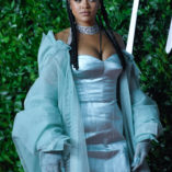 Rihanna 2019 Fashion Awards 35