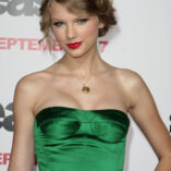 Taylor Swift Easy A Premiere 46