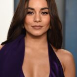 Vanessa Hudgens 2020 Vanity Fair Oscar Party 7