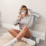 Naomi Victoria Instagram 18