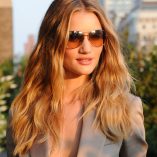 Rosie Huntington-Whiteley Burberry Perfume Launch 28