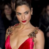 Gal Gadot Batman V Superman: Dawn Of Justice Premiere 47