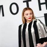 Chloë Grace Moretz Mother Android Premiere 3